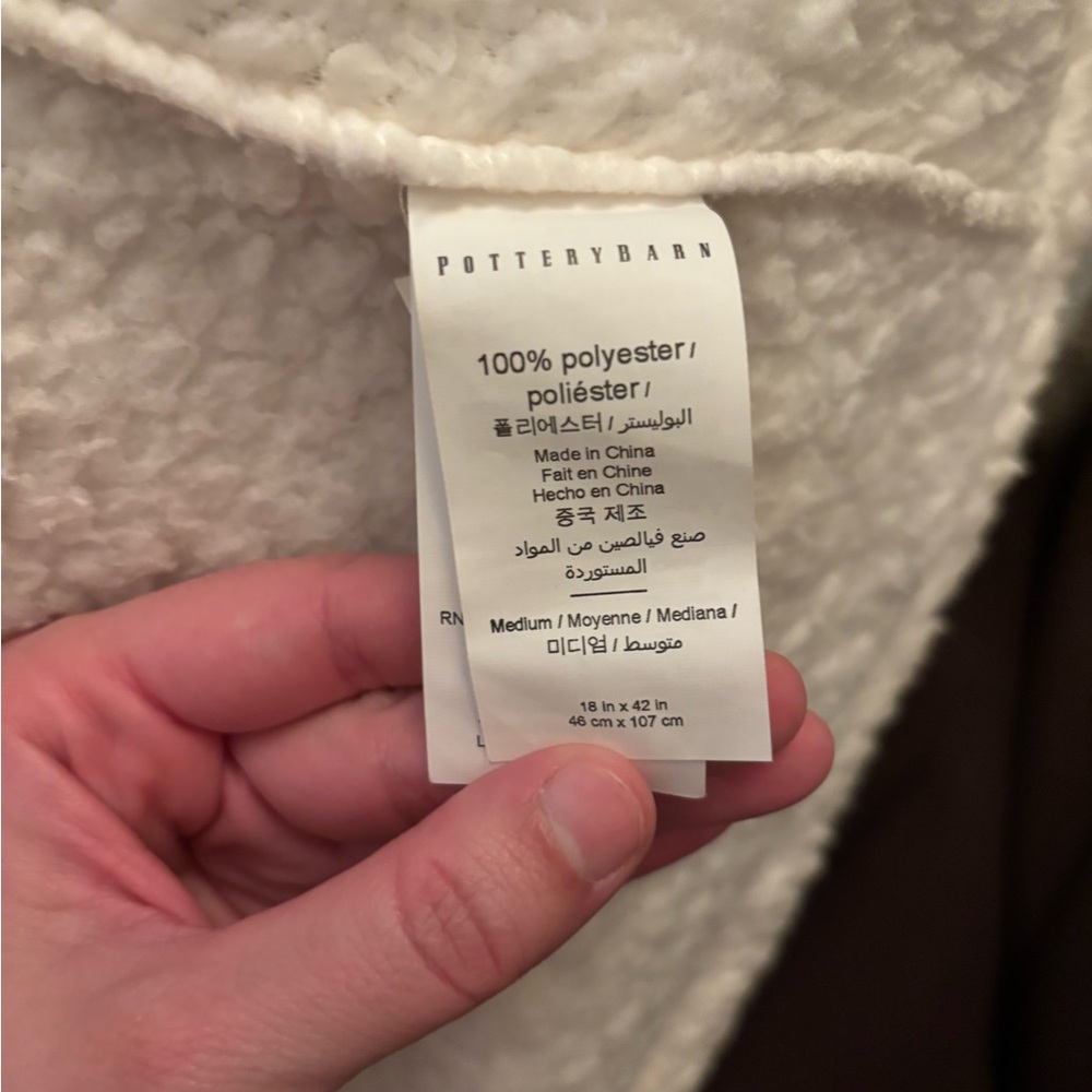 Pottery Barn Plush Cream Bathrobe - Picture 3 of 3
